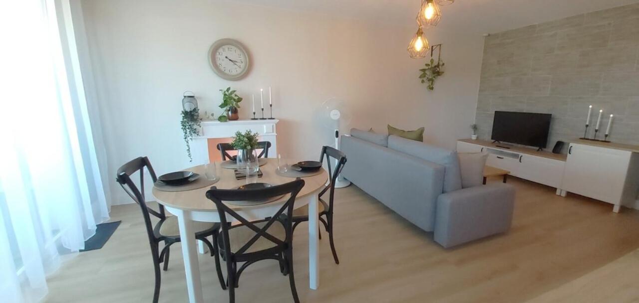 La Campagne Romantique - Avec Entree Autonome, Clim Neuve, Parking Prive & Sa Piscine ! - Saint-Sulpice  외부 사진